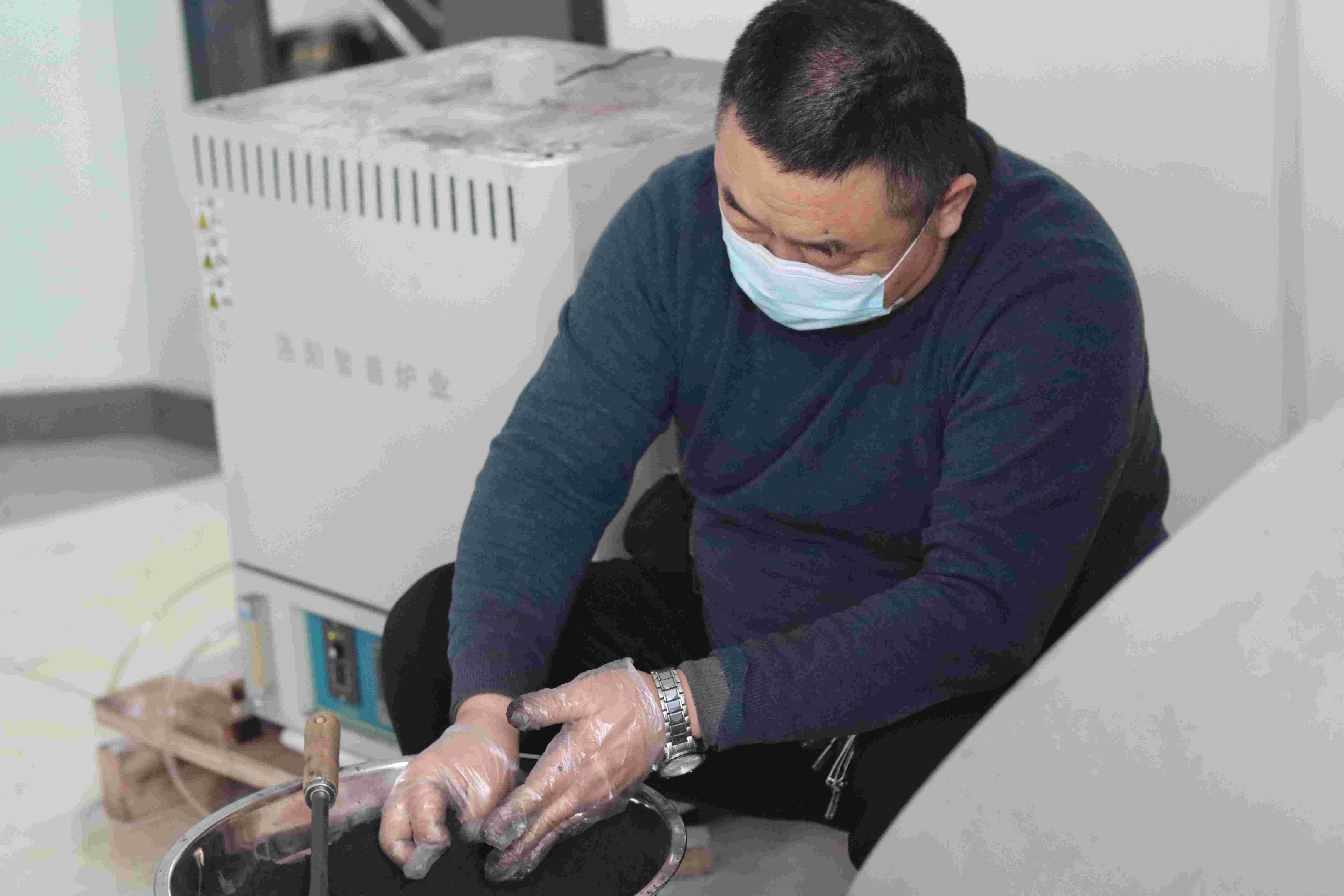 3499拉斯维加斯线路集团丨出彩3499拉斯维加斯线路人丨俯首甘为“垦黄牛”