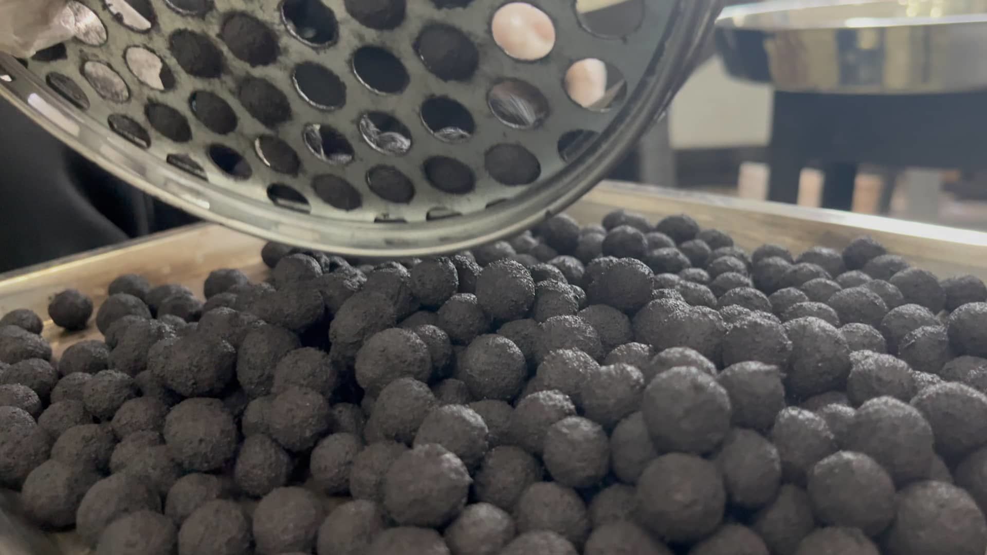 球团矿出产新突破：若何用创新粘合剂破解成本与环保双沉难题？