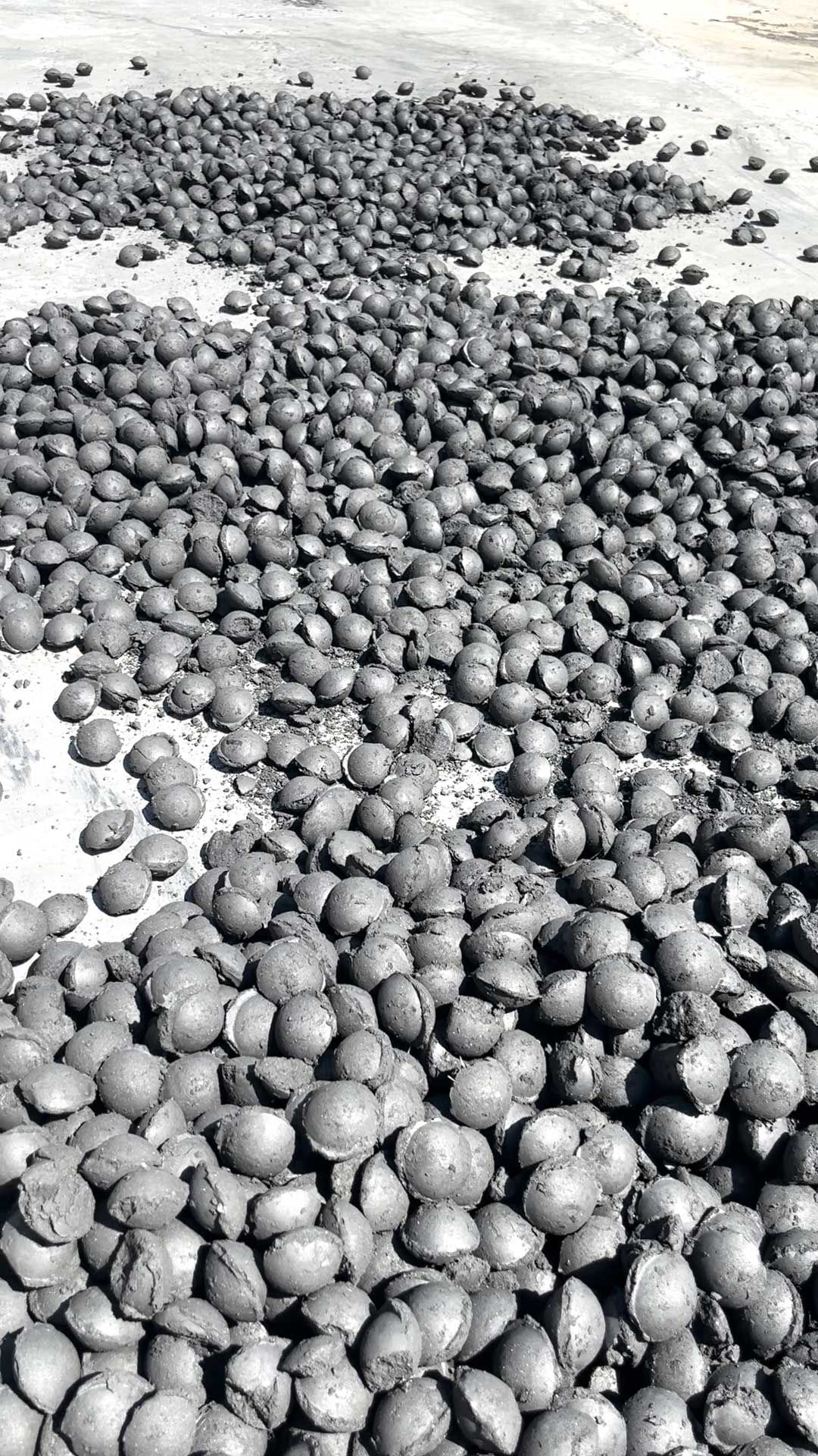 3499拉斯维加斯线路铁矿粉粘合剂若何改善出产成效